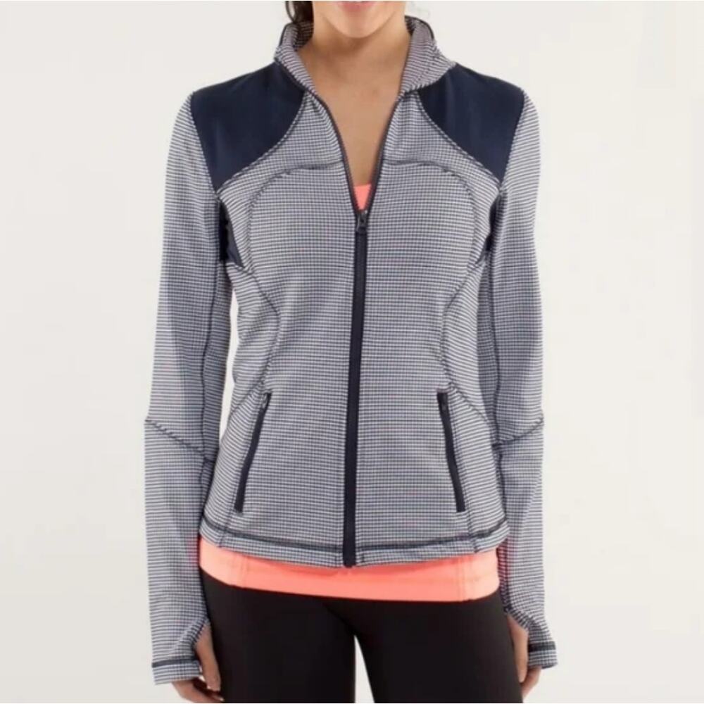 Lululemon Forme Jacket Inkwell Navy White Gingham Womens Size 6